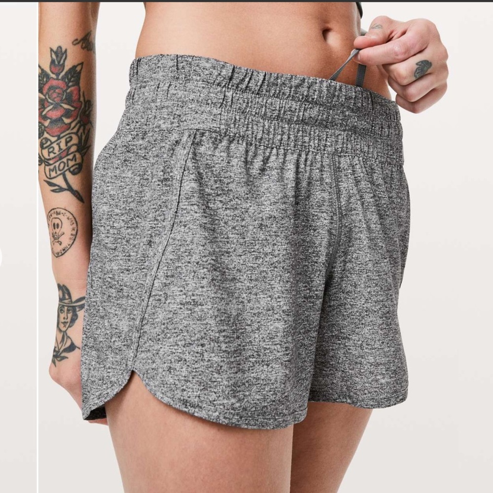 Lululemon Tracker Shorts 4”